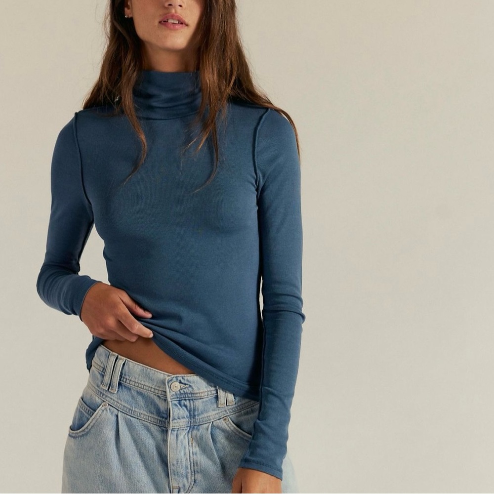 NWT We The Free Good Good Turtleneck